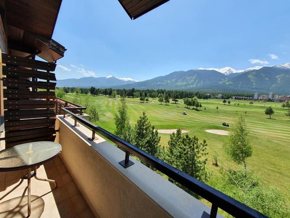 Aparthotel Sunny Duplex With Spectacular View In Terra Complex Razlog Exterior foto